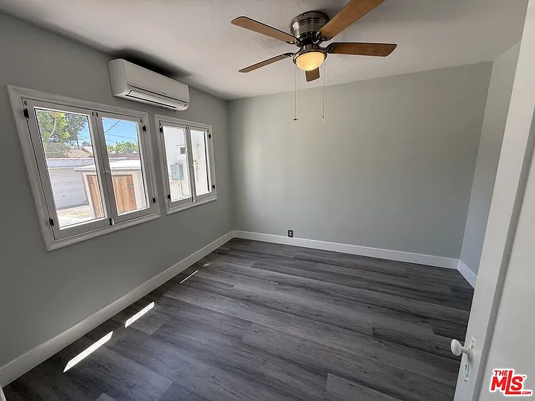 92 S Sunnyslope Ave — Photo 5