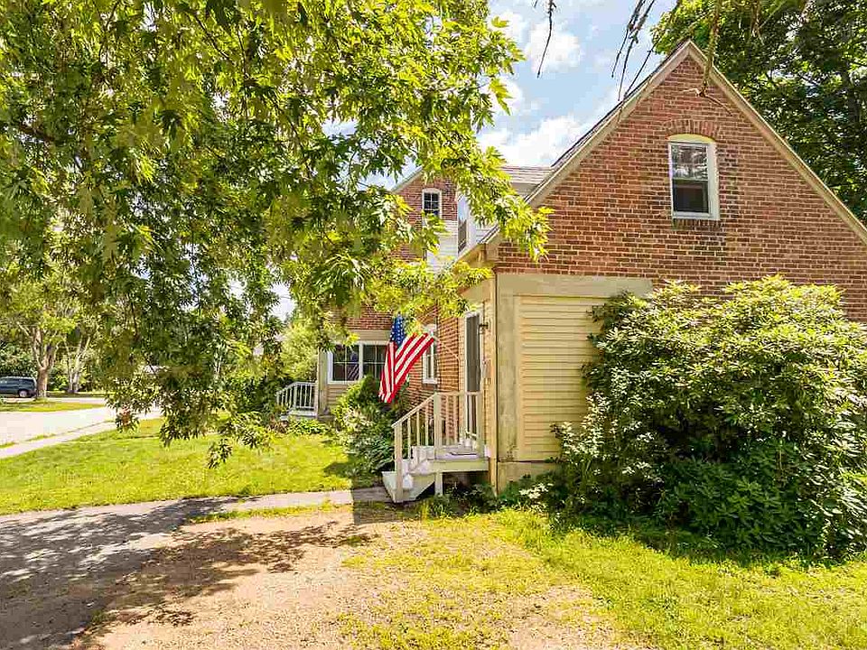 19 Cedar St, Newmarket, NH 03857 Zillow