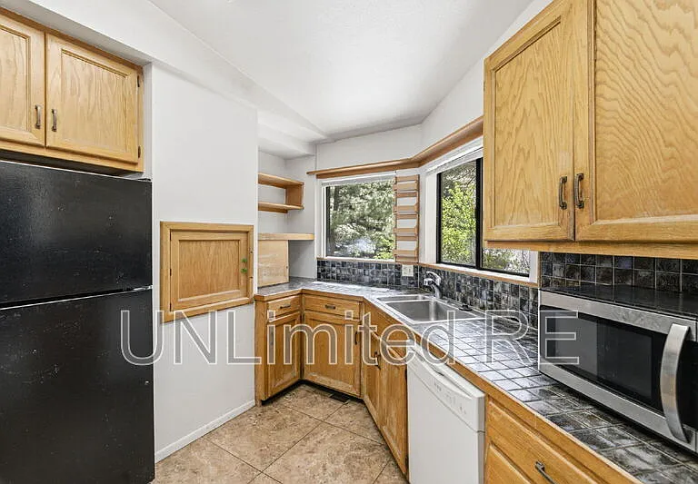 1410 N Inverrary Way — Photo 20