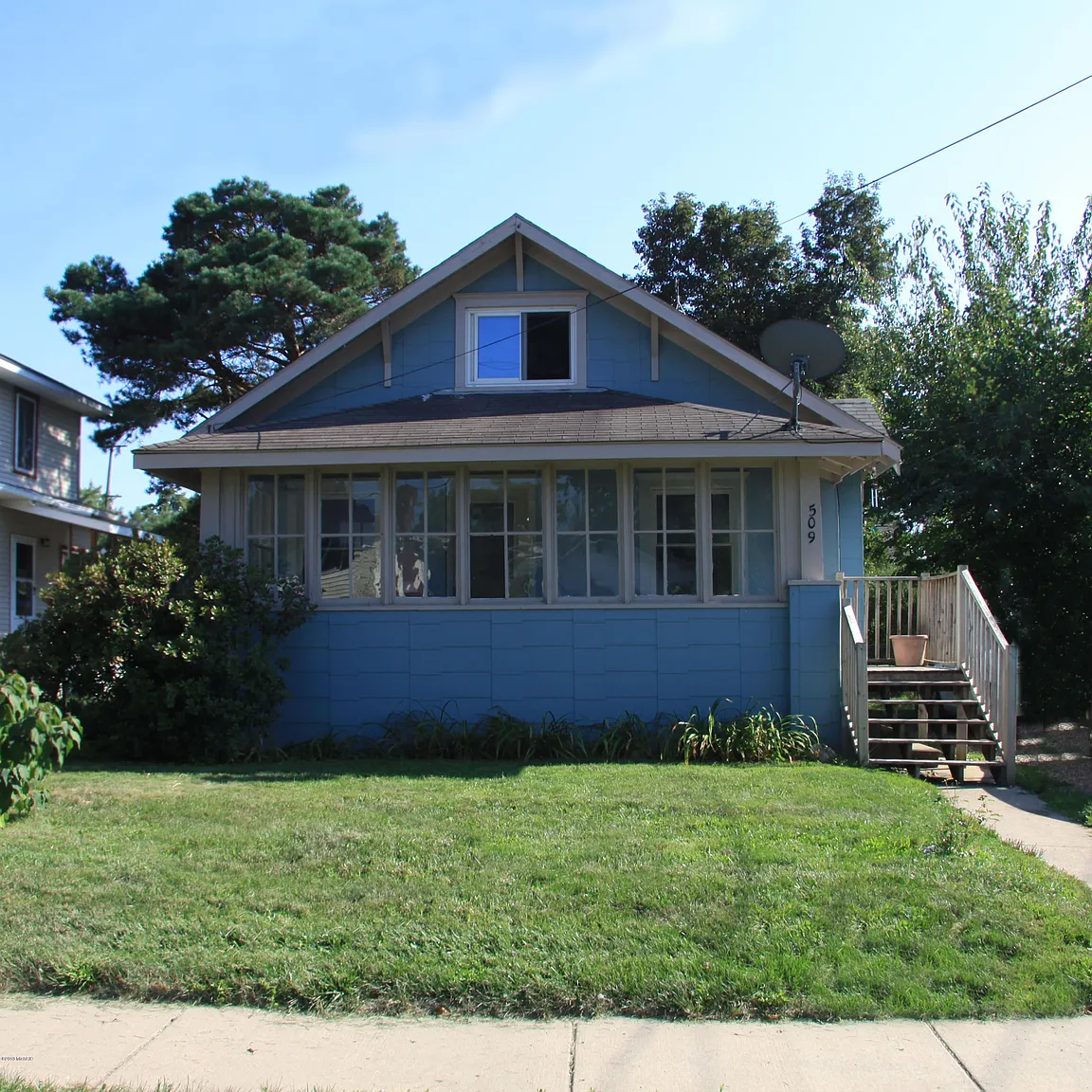 509 Territorial Rd W photo 1