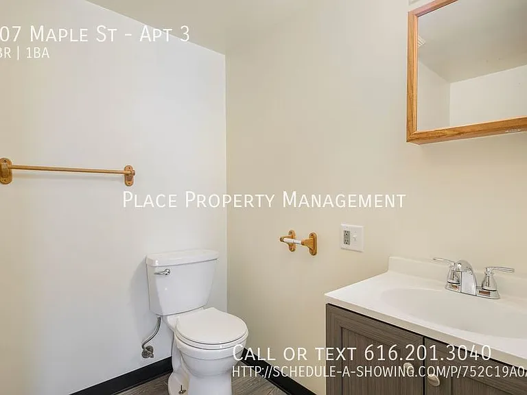 707 Maple St #3 — Photo 10