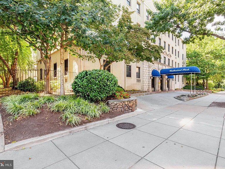 3100 Connecticut Ave NW #230 — Photo 30