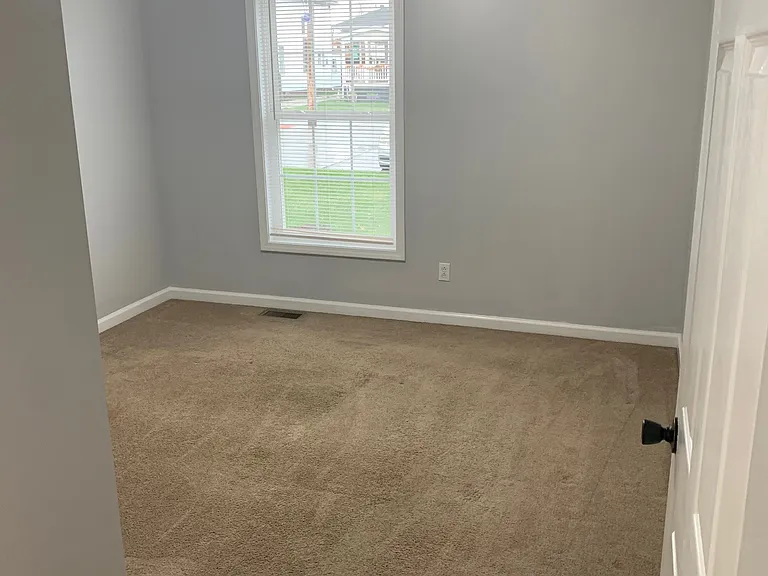 624 McClung Ave — Photo 10