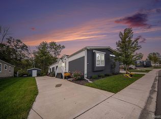 10873 Edwards Ln, Willis, MI 48191