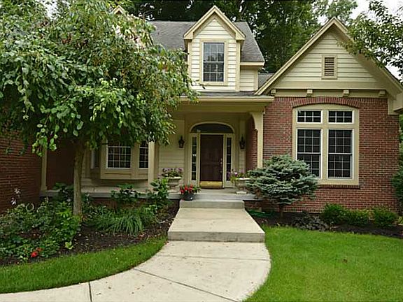 2nd image of 11585 Summit Cir