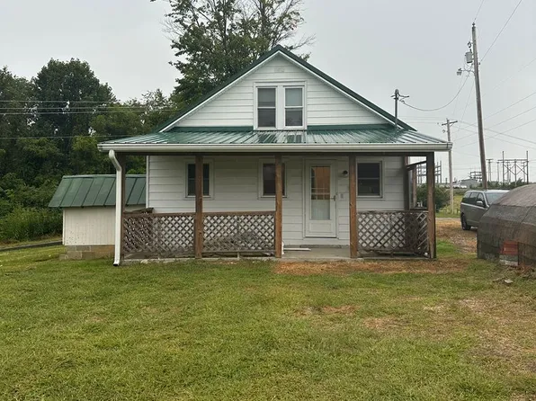 6896 Hickman Cemetery Rd, Radford, VA 24141