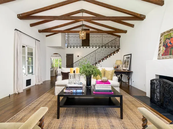 1530 Lingate Ln, Santa Barbara, CA 93108