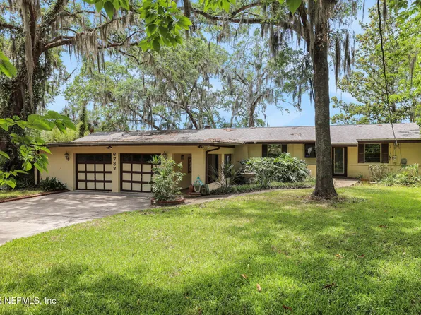 6732 OAKWOOD Drive, Jacksonville, FL 32211