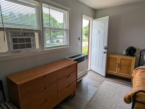 (undisclosed Address), New Castle, IN 47362