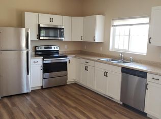 1637 5th St, Nevada, IA 50201