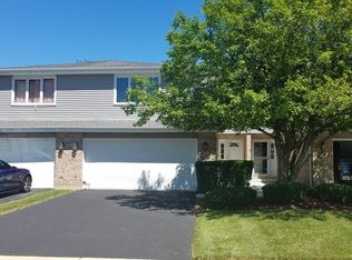 19615 Cambridge Dr, Mokena, IL 60448