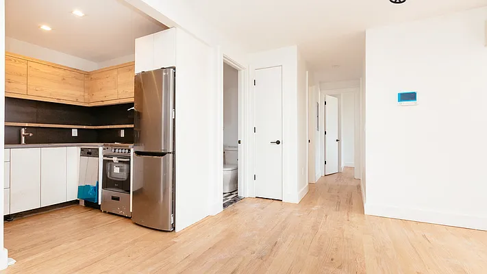 Rented by Nooklyn NYC LLC | media 32