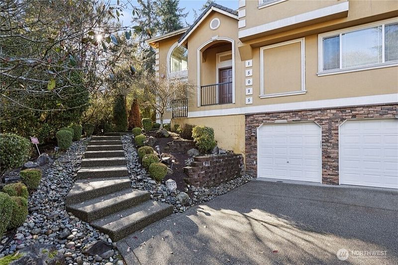 2nd image of 15025 SE 43rd St