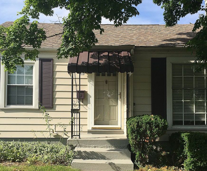 1st image of 1215 Weng Ave