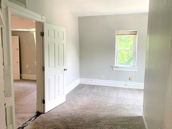 4th image of 1014 Hemphill Ave NW #A