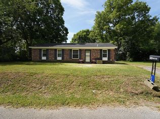 234 E Ford St, Sharon, TN 38255