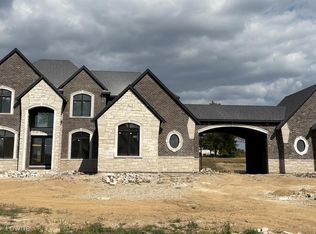 67748 Overlook Trl, Washington, MI 48094