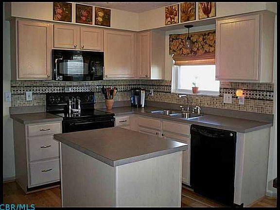 3rd image of 5060 Claymill Dr