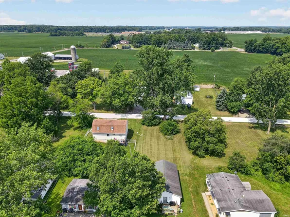 N Skyline Dr #679, Syracuse, IN 46567