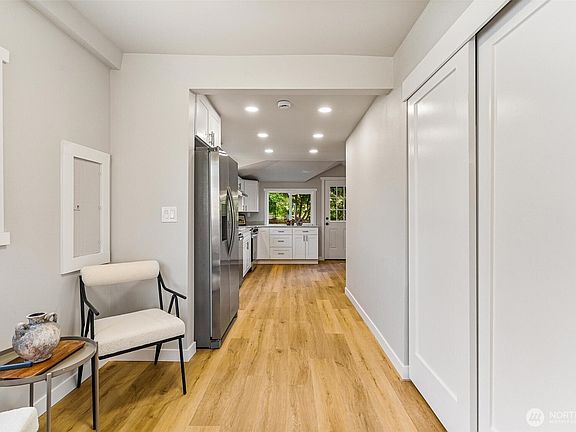 5th image of 1514 S 39th Street S