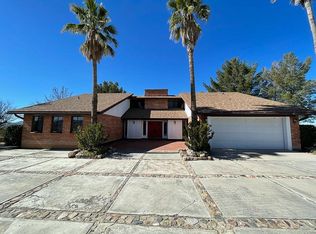 670 E Roper Rd, Nogales, AZ 85621