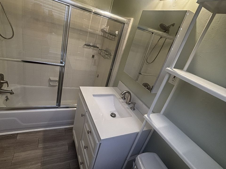 Downstairs Bathroom