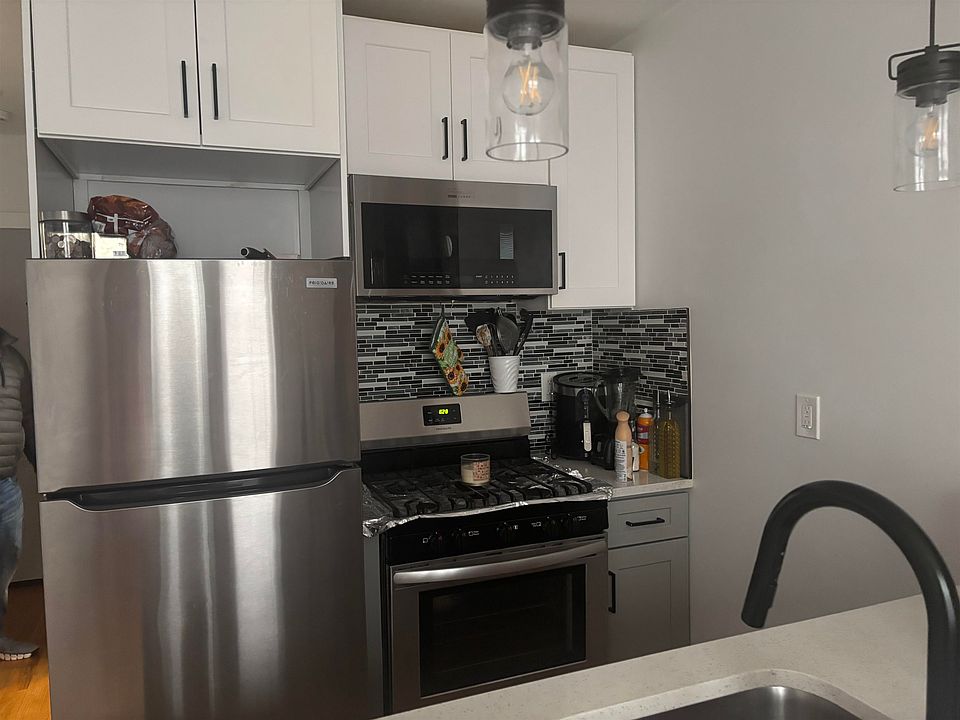 1st image of 518 51st St #2B