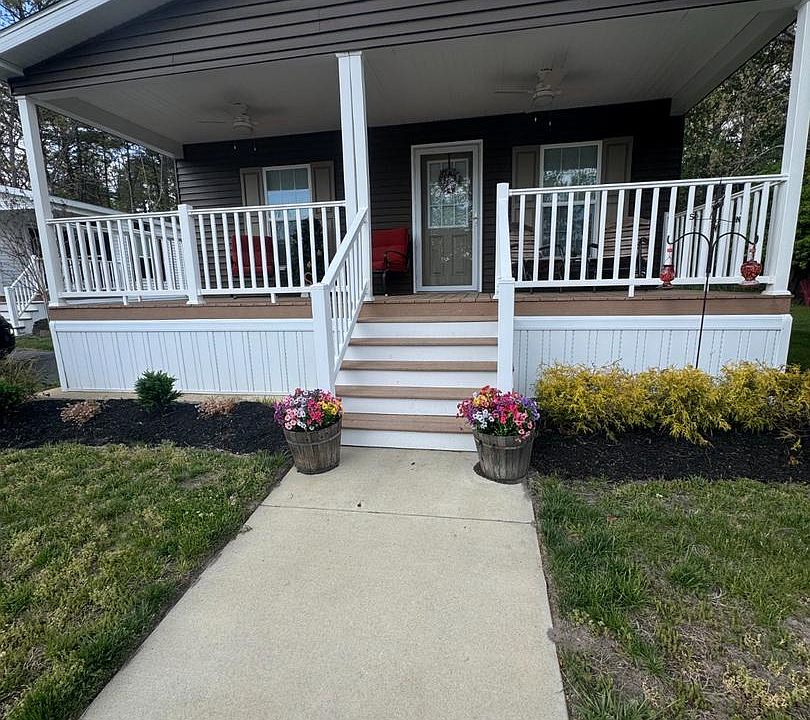 1st image of 57 N Meadowbrook Dr