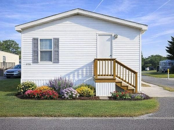1st image of 8729 Cambourne Way #128