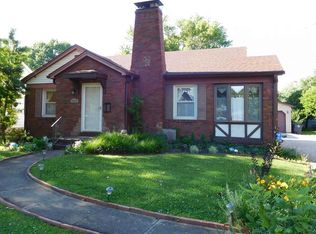 2054 Vogel Rd, Evansville, IN 47711