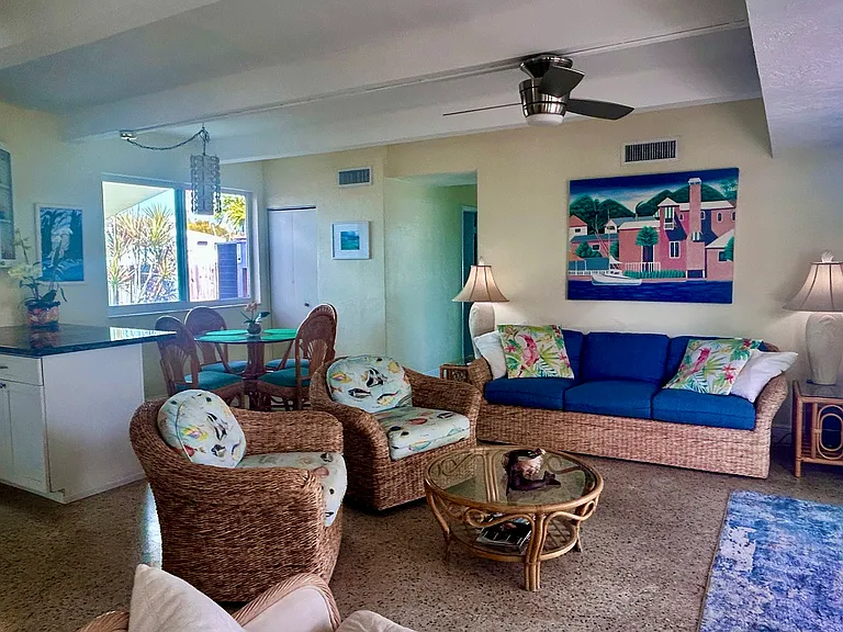64 Seagate Blvd — Photo 17
