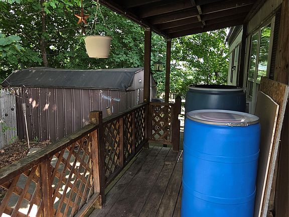 4th image of 9 Rivercrest Road #22