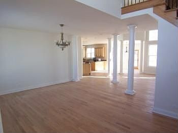 4th image of 16449 Mueller Cir