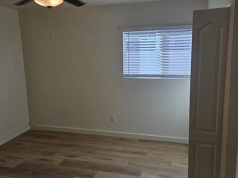 1330 E Highland Ave #2A — Photo 9