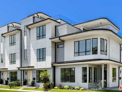 11707 W Indianapolis St, Los Angeles, CA, 90066