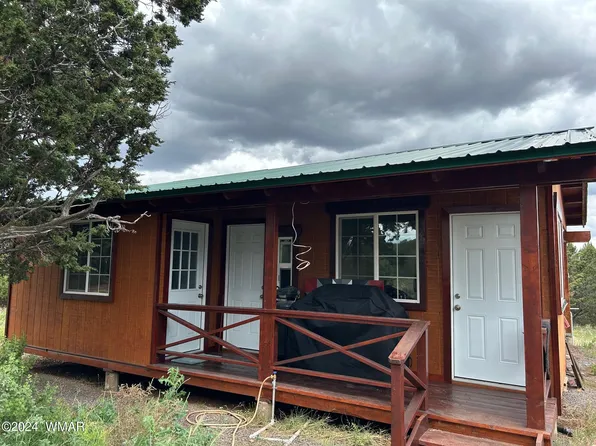 30 N 3083rd, Vernon, AZ 85940