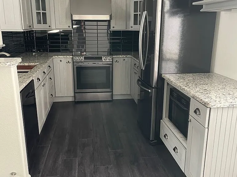 2402 Parkfront Dr #I — Photo 18