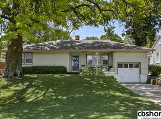 1512 N 58th St, Omaha, NE 68104