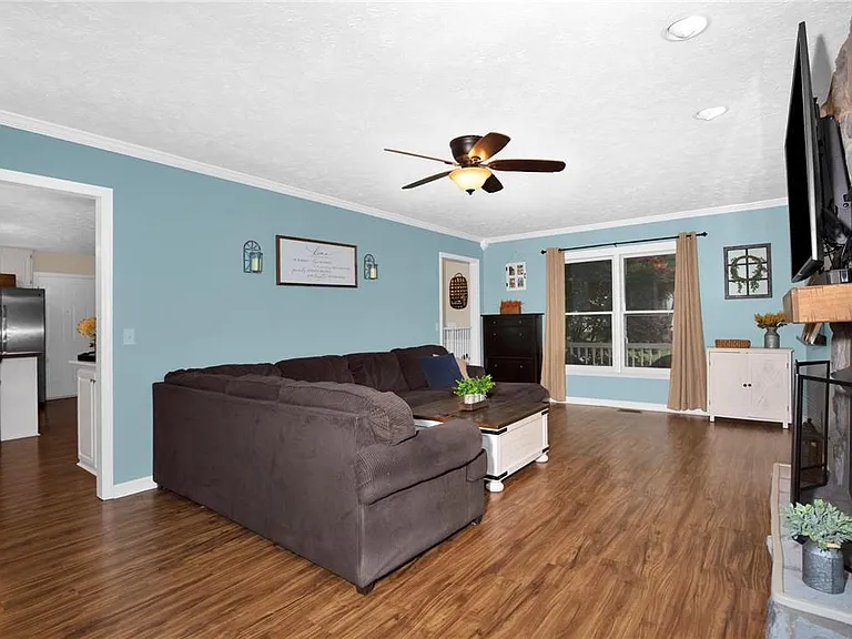 6478 Gaddis Dr — Photo 9