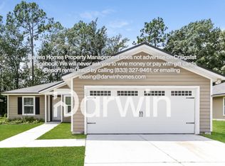4558 Glendas Meadow Dr, Jacksonville, FL 32210