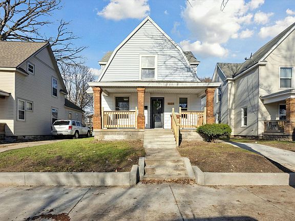 3rd image of 1305 Cass Ave SE