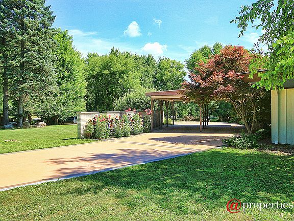 Walls of Windows Adorned with Transoms