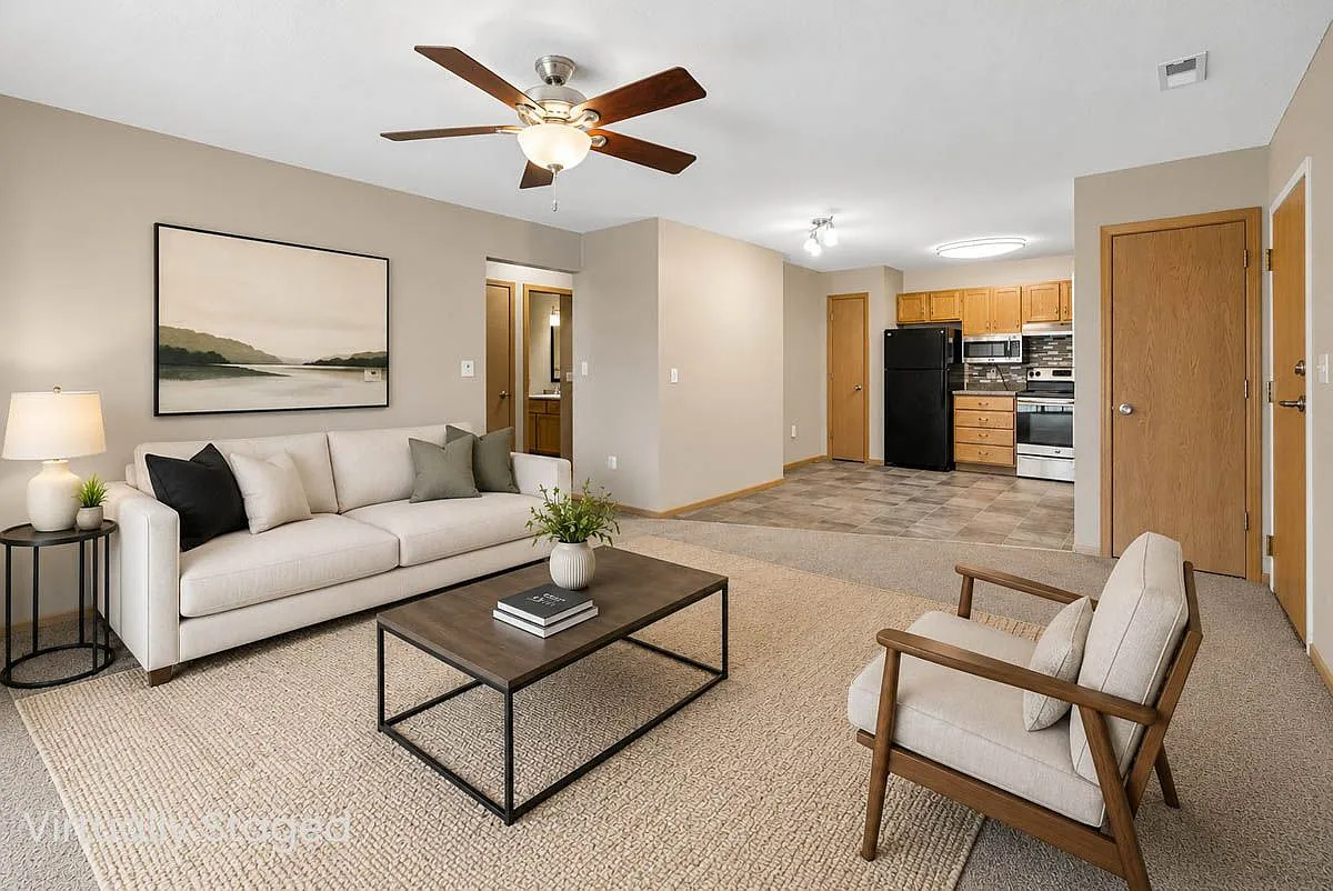 Highland View Apartments — Photo 4