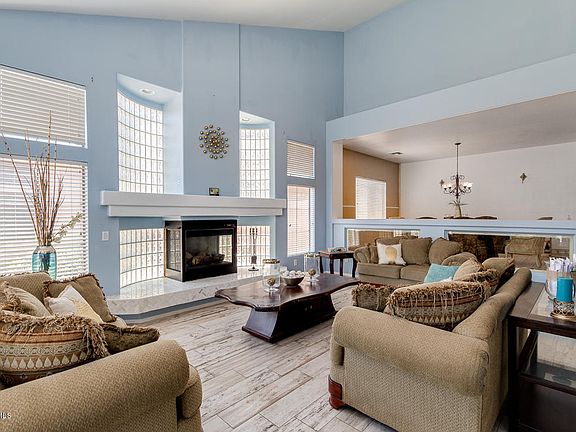 5th image of 1653 E Crescent Way