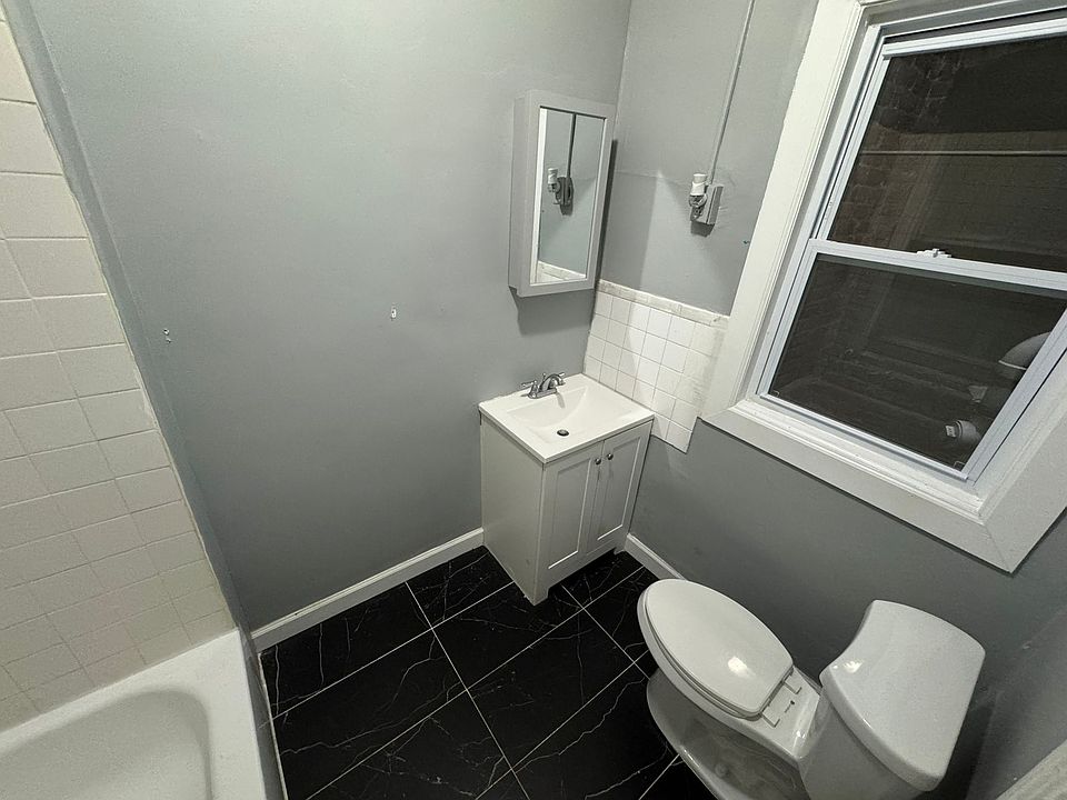 2nd image of 35 Shepard Ave #11C