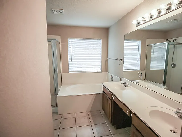 111 Carriage Way — Photo 8