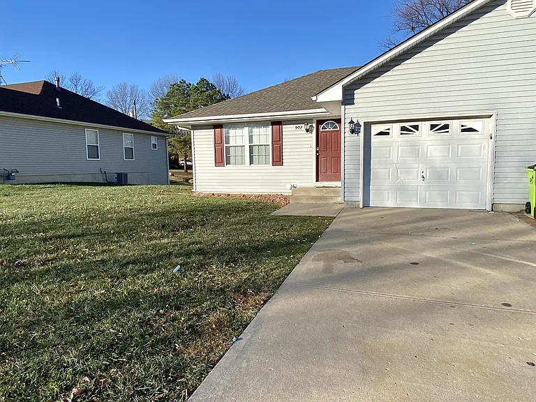 Mission Road - Harrisonville - 902 — Photo 16