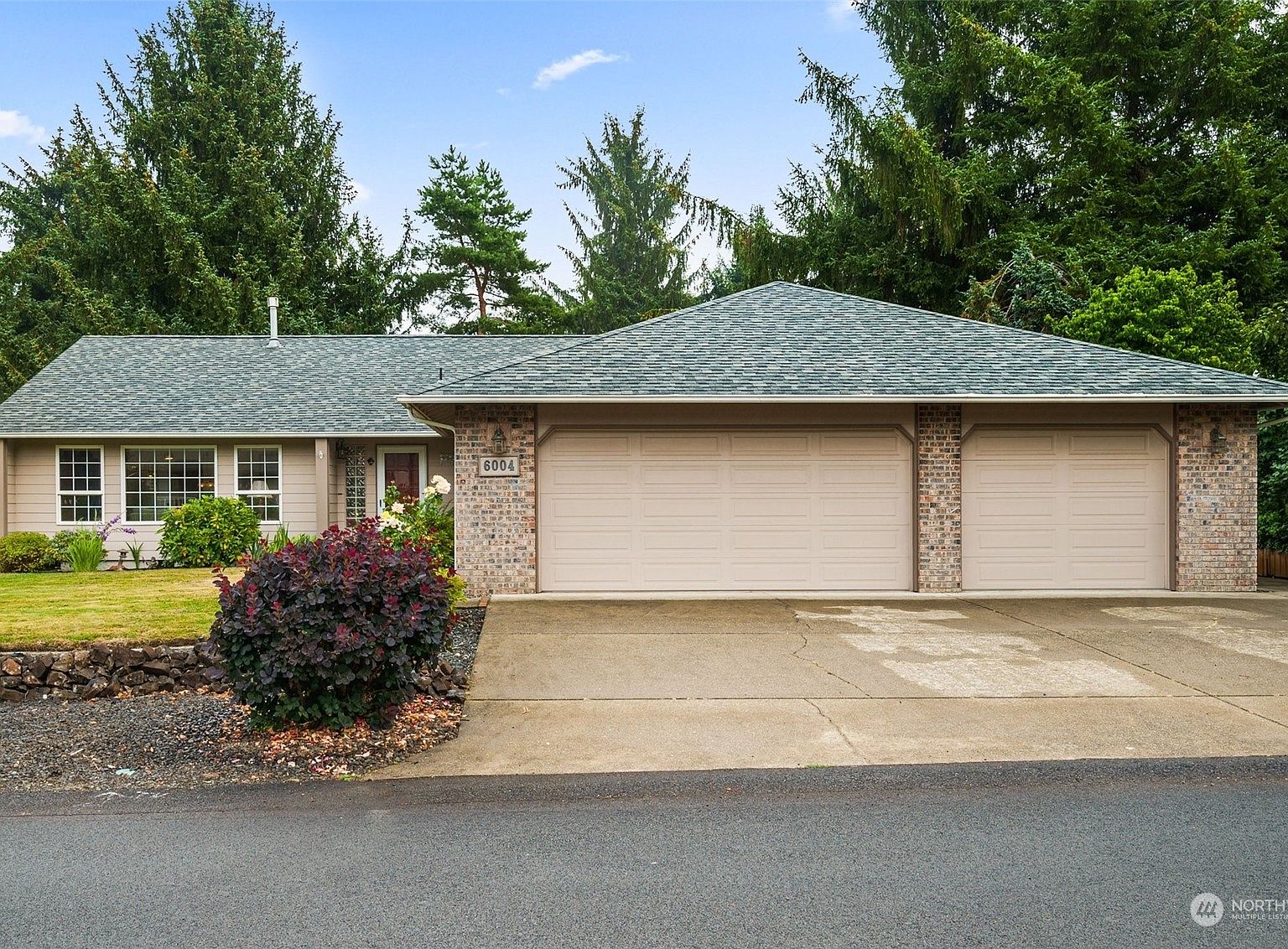 6004 W Sarazan Street SE