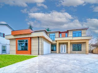 5839 185a St, Surrey, BC V3S 7H3