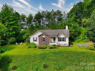 1798 New Stock Rd, Weaverville, NC 28787